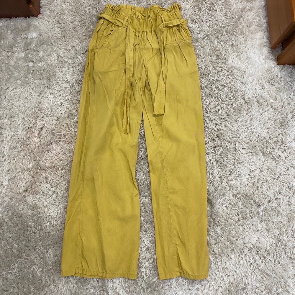 thread and supply yellow pants!!